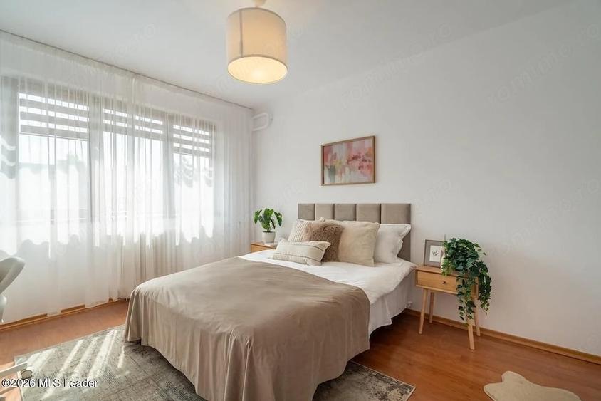 Apartament cu 4 camere semidecomandat în Drumul Taberei