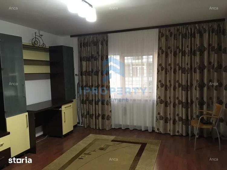 Garsonieră decomandată în Vitan