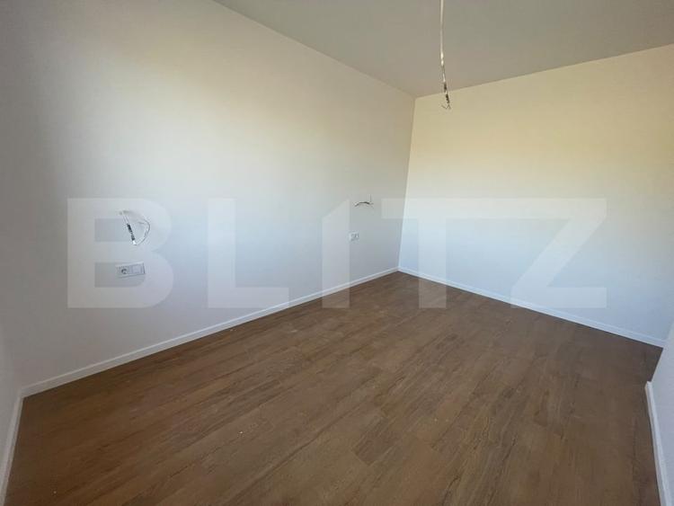Apartament cu 3 camere semidecomandat în Apahida