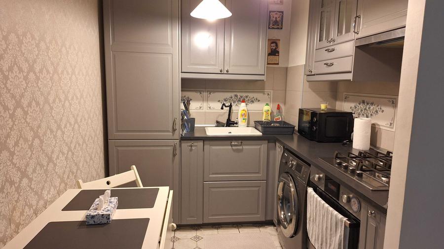 Apartament cu 2 camere decomandat în Crețuleasca