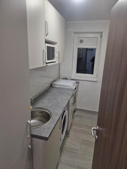 Apartament cu 2 camere decomandat în Drumul Taberei