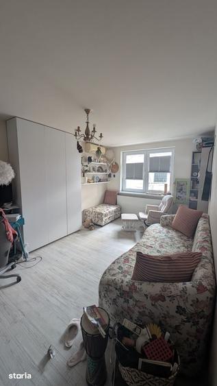 Apartament cu 2 camere în Tudor Vladimirescu