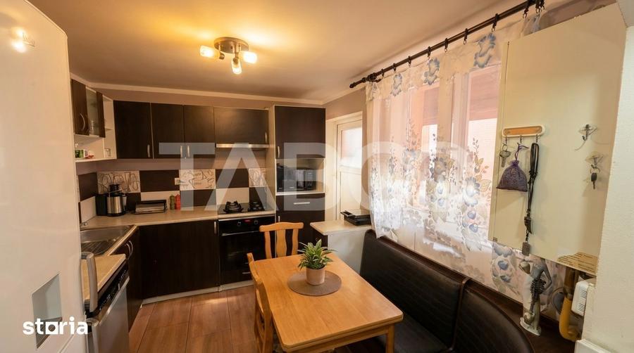 Casă cu 5 camere cu Teren 190 Mp în Șeica Mare
