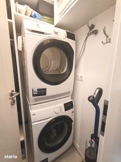 Casă cu 4 camere cu Teren 400 Mp în Central