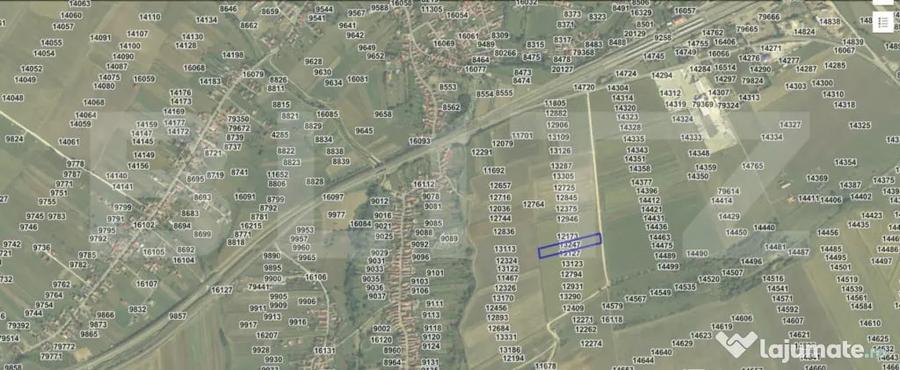 Teren de 7600 mp, în Vințu de Jos