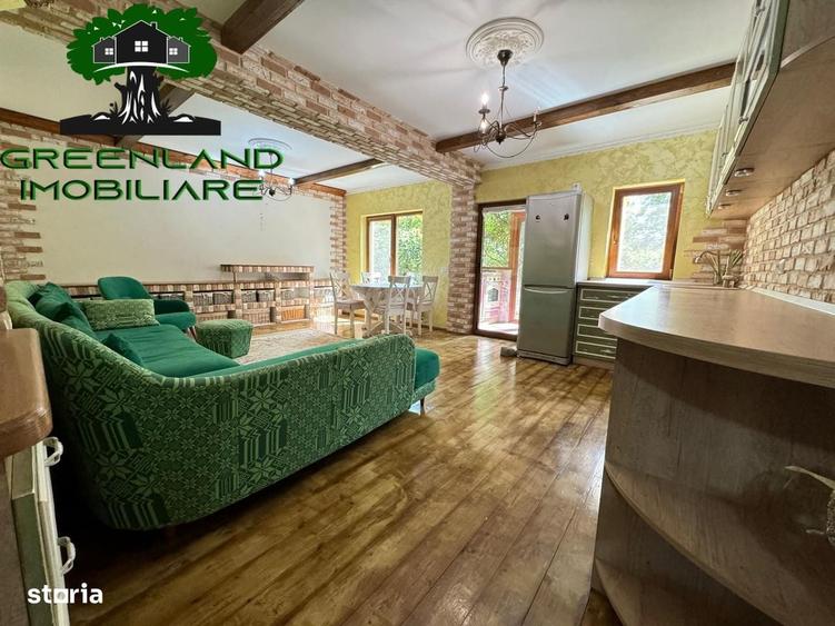Apartament cu 4 camere decomandat în Bucium