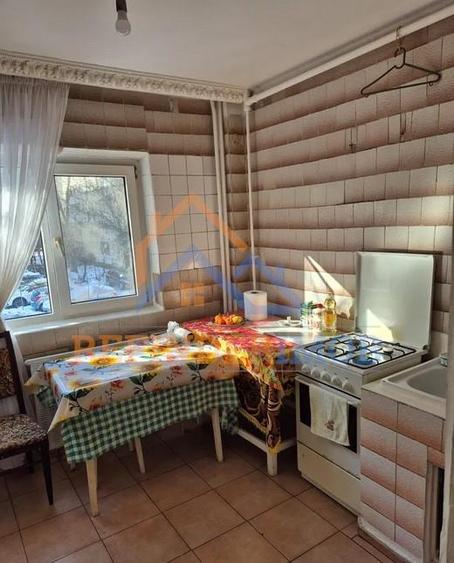 Apartament cu 2 camere semidecomandat în Mărgeanului