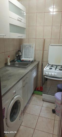 Apartament cu 2 camere semidecomandat în Orizont