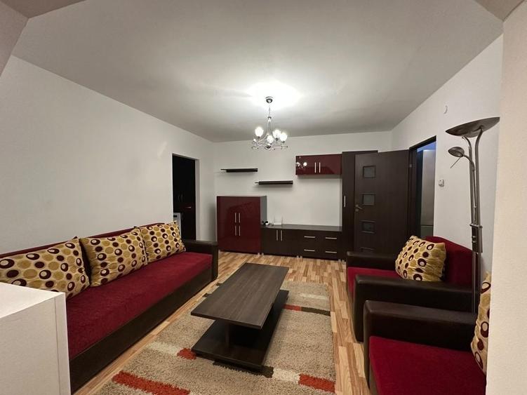Apartament cu 2 camere semidecomandat în Central