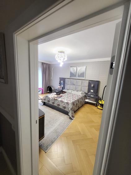 Casă individuală cu 5 camere cu Teren 130 Mp în Dămăroaia