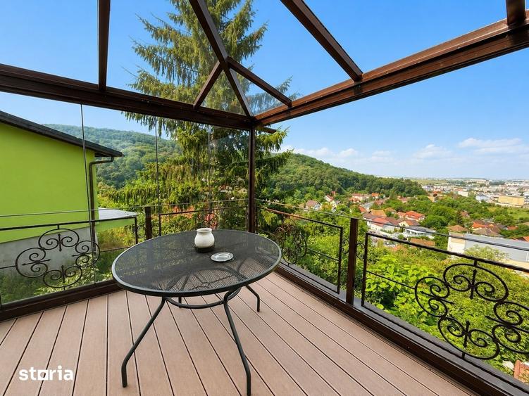 Casă cu 4 camere cu Teren 250 Mp în Bartolomeu