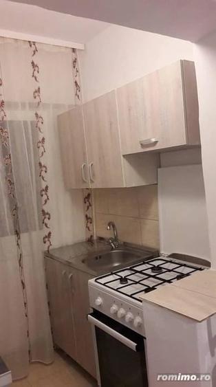 Garsonieră decomandată în Rahova