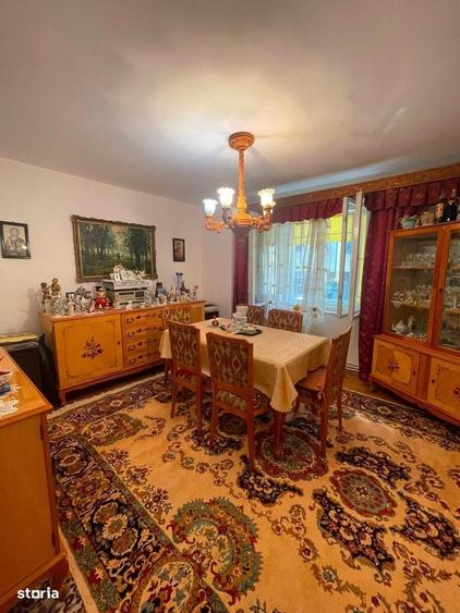 Apartament cu 4 camere în Ultracentral