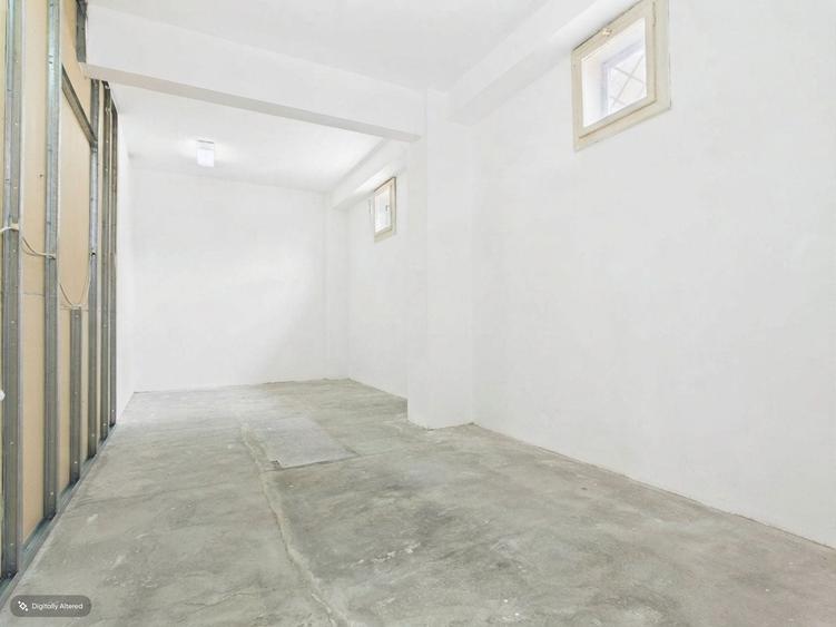Spațiu comercial, de 265 mp, în Rogerius