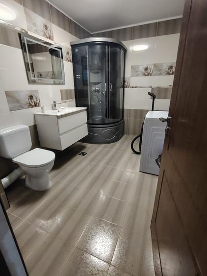 Apartament cu 2 camere semidecomandat în Florești