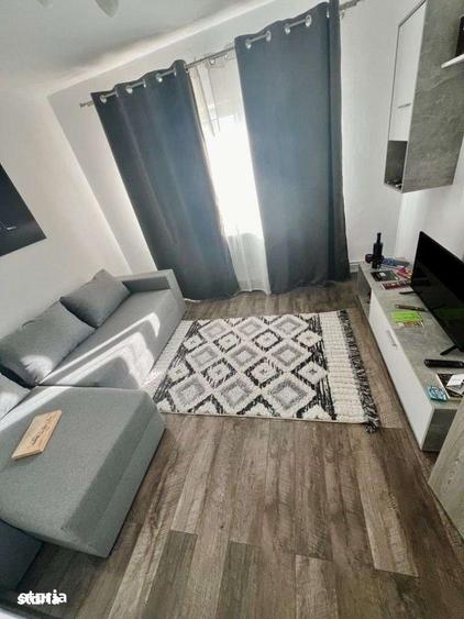 Apartament cu 3 camere în Micălaca
