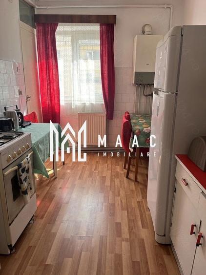 Apartament cu 3 camere decomandat, mobilat în Valea Aurie