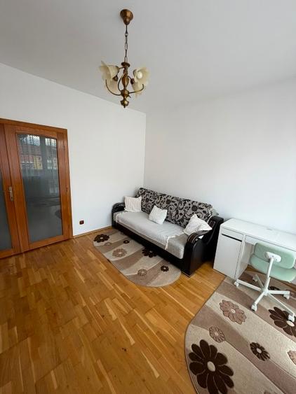 Apartament cu 2 camere decomandat în Ștrand