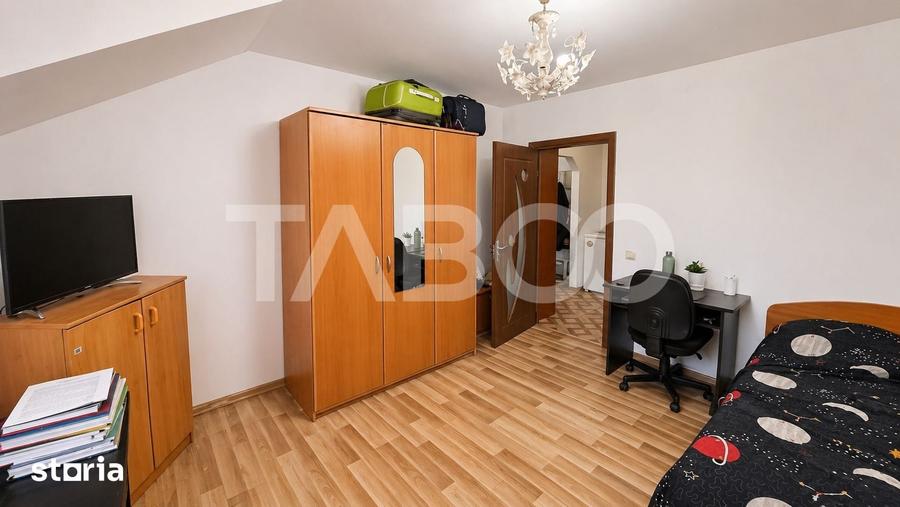 Apartament cu 3 camere decomandat în Terezian