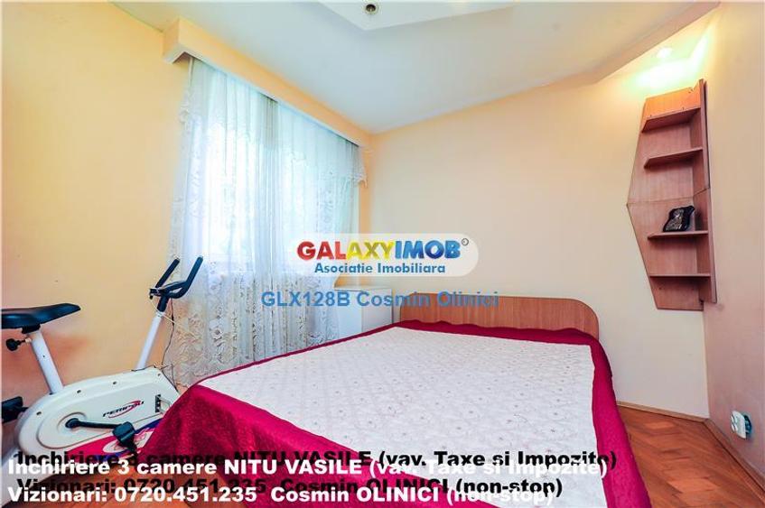 Apartament cu 3 camere semidecomandat, mobilat în Berceni