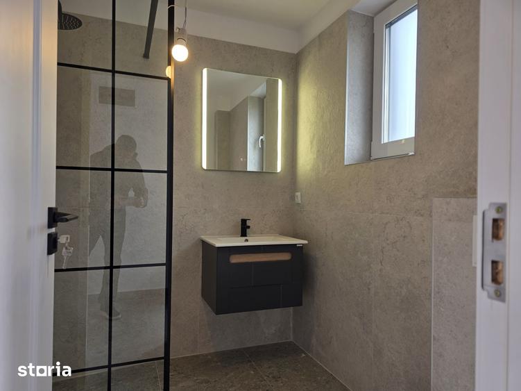 Casă cu 4 camere cu Teren 300 Mp în Sânpetru