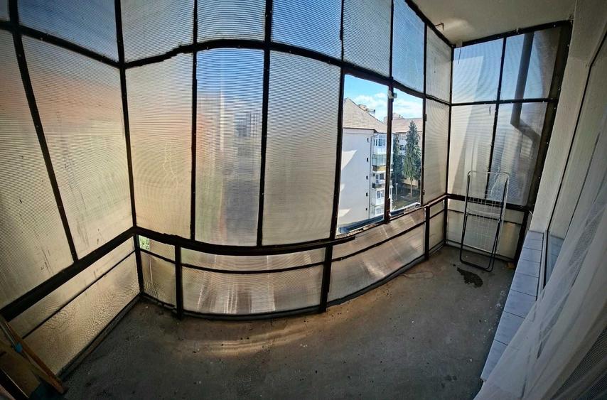 Student, caut coleg(a) de apartament in zona M. Viteazu - Rahova, camera cu balcon propriu - 6