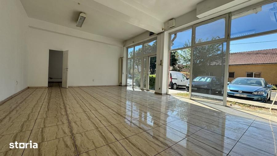 Spațiu comercial, de 161 mp, în Iosia