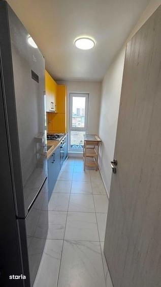 Apartament cu 3 camere decomandat în Berceni