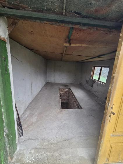 Casă cu 5 camere cu Teren 1000 Mp în Central