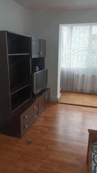 Apartament cu 2 camere decomandat în Micro 14
