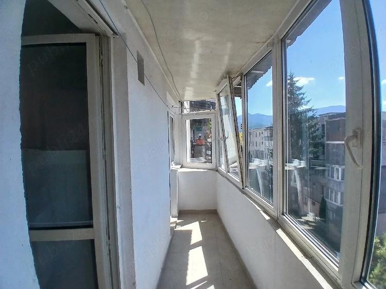Apartament cu 2 camere decomandat în Astra