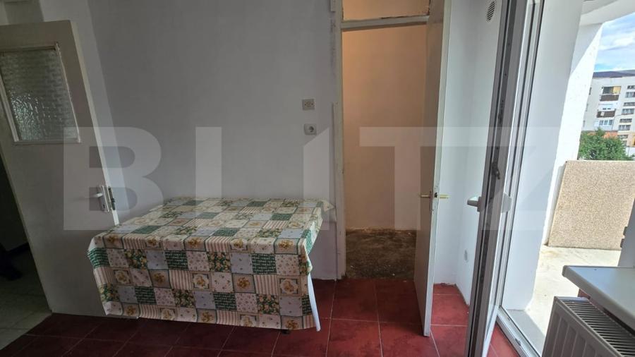 Apartament cu 3 camere decomandat în Micro 17