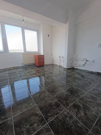Apartament cu 2 camere decomandat în Mărăști