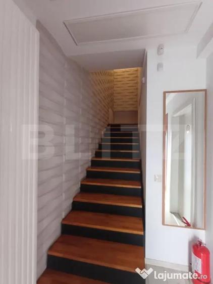 Apartament cu 4 camere decomandat, mobilat în Central