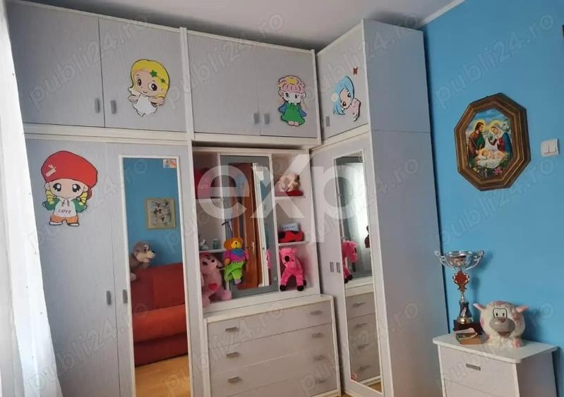 Apartament cu 3 camere decomandat în Inel I