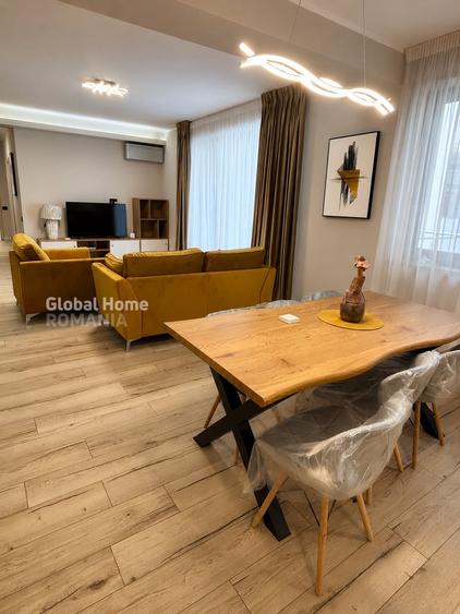 Apartament cu 3 camere decomandat, mobilat în P-ța Romană