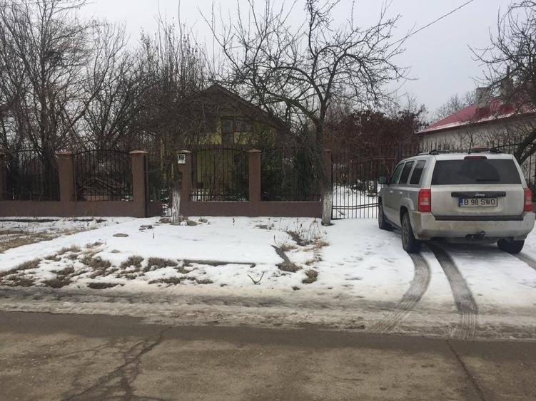 Casă cu 4 camere în Gurbănești