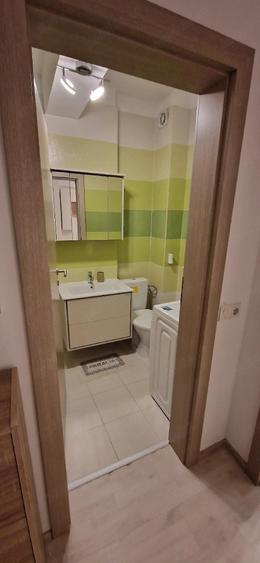 Apartament cu 2 camere semidecomandat în Rahova