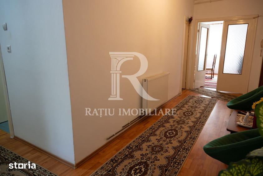 Apartament cu 4 camere în Ultracentral