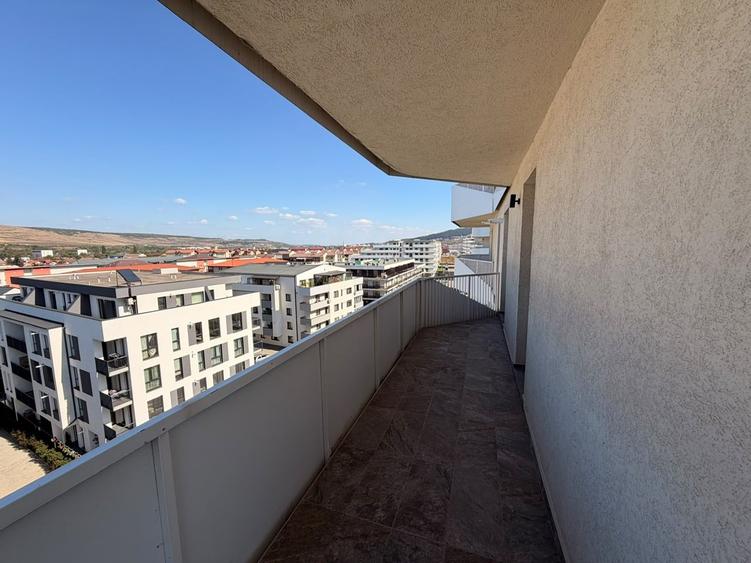Apartament cu 2 camere semidecomandat în Florești