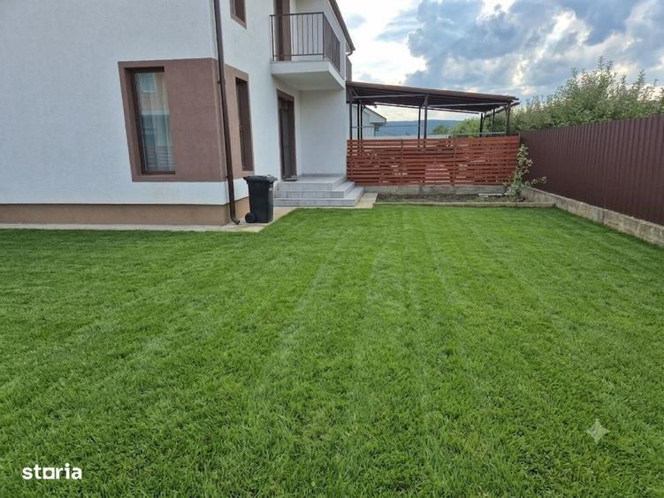 Casă cu 4 camere în Gilău