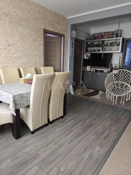 Apartament cu 3 camere semidecomandat, mobilat în Florești — fotografia 1