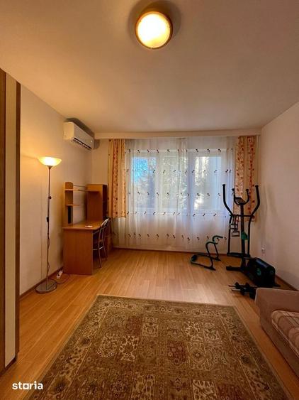 Apartament cu 3 camere, mobilat în Plopilor