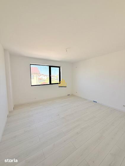 Casă cu 3 camere cu Teren 150 Mp în Central