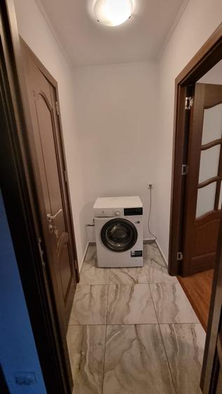Apartament cu 2 camere semidecomandat în Cantemir