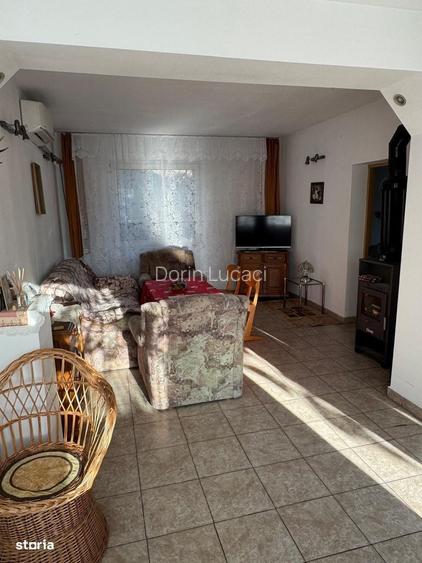 Casa De Vanzare In Hideaga 85.000 Negociabil