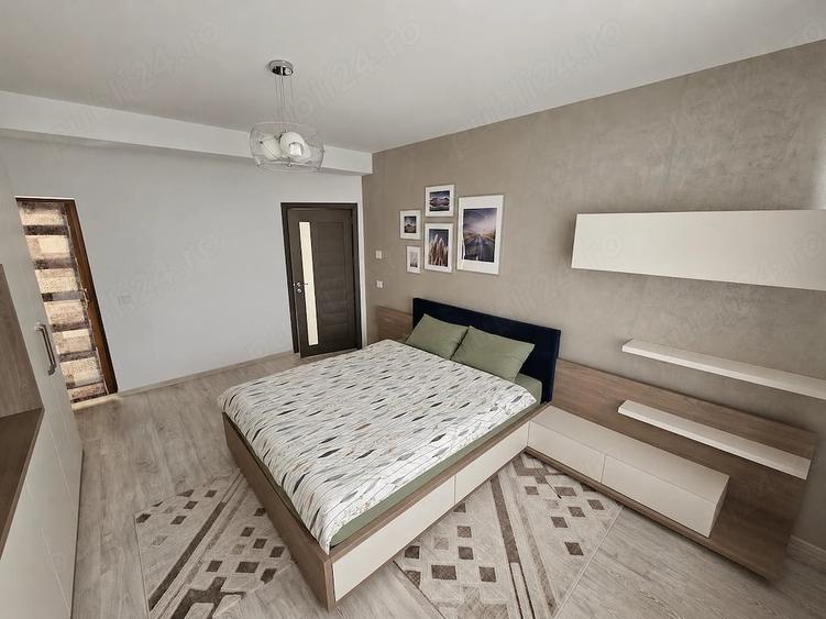 Apartament cu 3 camere semidecomandat în Valea Lupului
