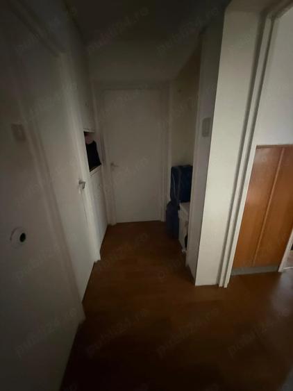 Apartament cu 3 camere decomandat în Tudor