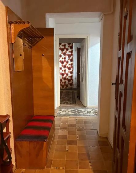 Apartament cu 2 camere decomandat în Mircea cel Bătrân