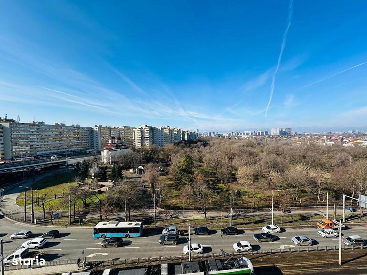 Apartament cu 3 camere decomandat în Colentina